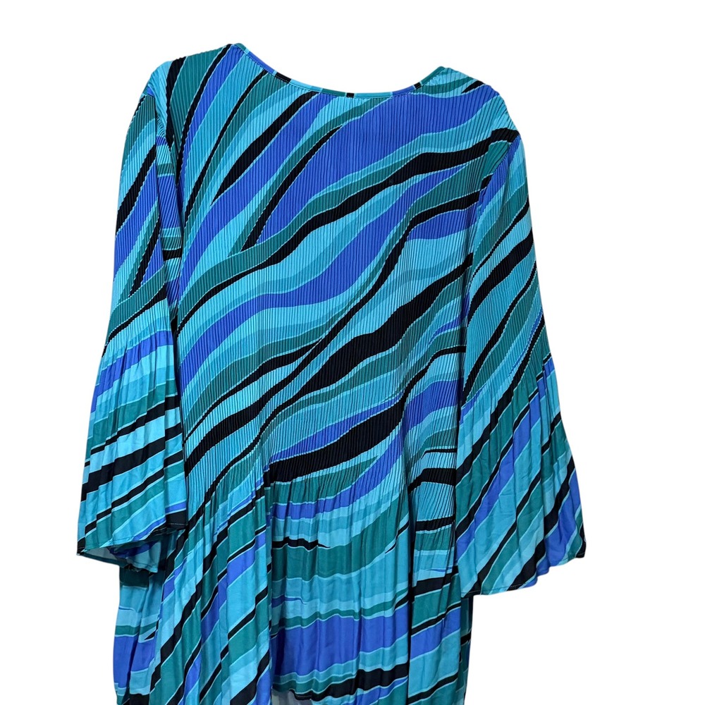 Catherines Womens 4X Blue Abstract Wave Pleated Tunic 3/4 Bell Sleeve Top - Picture 3 of 8